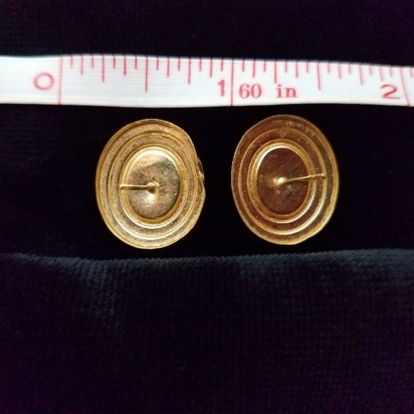 Vintage Coral Earrings - Picture 3 of 4